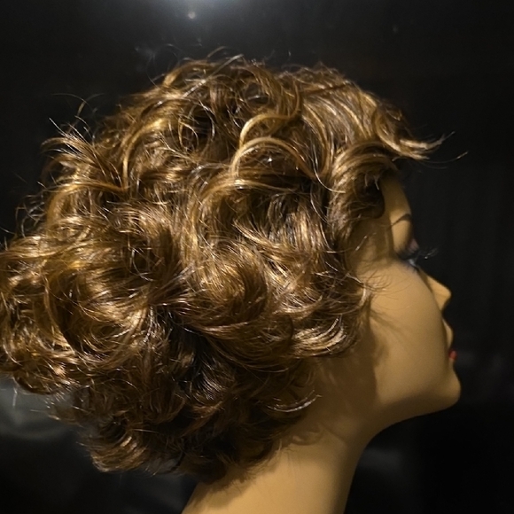 Estetica Meg In Caramel Kiss - Picture 4 of 6